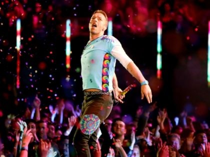 INGLEWOOD, CA - MARCH 05: Musician Chris Martin performs onstage at the 2017 iHeartRadio Music Awards which broadcast live on Turner's TBS, TNT, and truTV at The Forum on March 5, 2017 in Inglewood, California. (Photo by Christopher Polk/Getty Images for iHeartMedia)