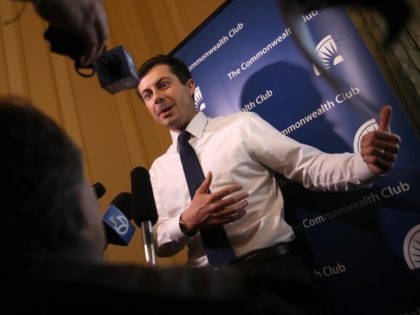 SAN FRANCISCO, CALIFORNIA - MARCH 28: Democratic presidential hopeful South Bend, Indiana mayor Pete Buttigieg speaks to members of the media before appearing at the Commonwealth Club of California on March 28, 2019 in San Francisco, California. Pete Buttigieg is campaigning in San Francisco. (Photo by Justin Sullivan/Getty Images)