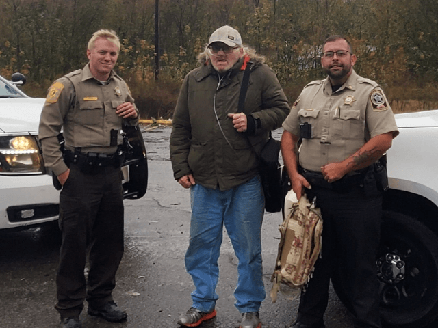 On Wednesday in Alabama, a Walker County Sheriff's Office Deputy came across a man walking