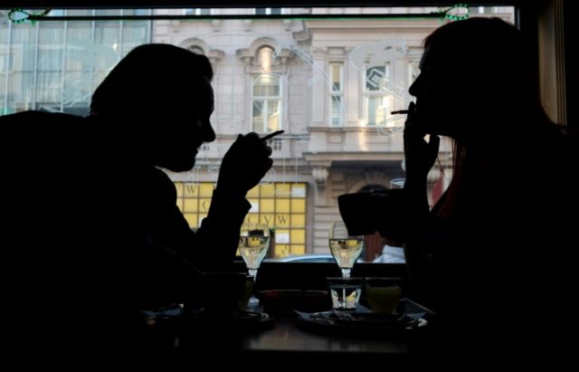 Smoking ban takes effect in Austrian bars, restaurants