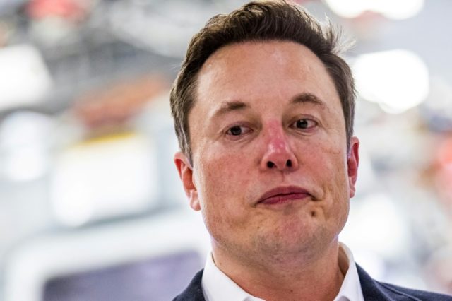 Elon Musk back on Twitter after break