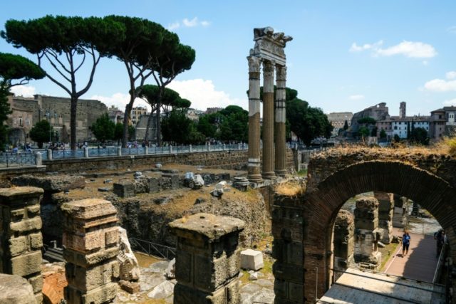 Rome and central Italy's antiquity is well-documented in the rich archaeological and historical record, but relatively little genetic work had been carried out until now Like roads, many genetic lineages led to ancient Rome