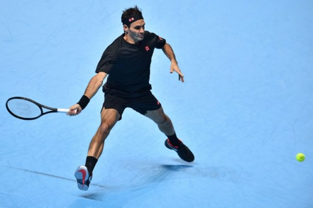 Federer stays alive at ATP Finals with Berrettini win