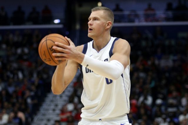 Knicks beat Mavs as Porzingis booed in his first game back