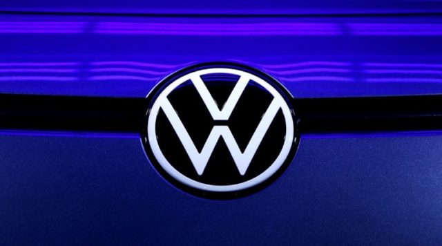 Volkswagen says to invest 60 bn euros by 2024 in cars of the future
