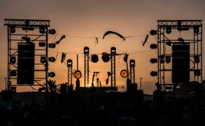 In desert dunes, electro fans rave about Tunisia tourism