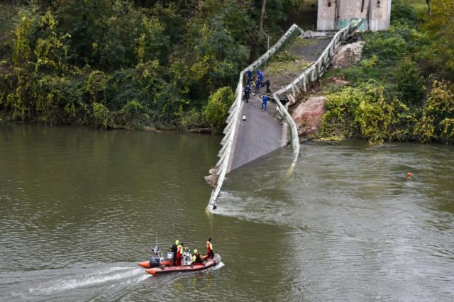 Two people killed in French bridge collapse