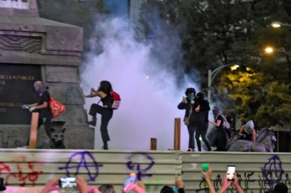 Thousands rally worldwide against abuse of women