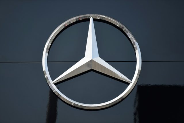 More pain for German car industry as Daimler axes 10,000 jobs