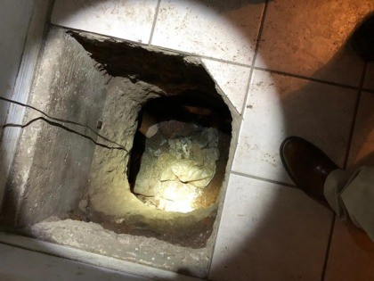 ICE agents find drug smuggling tunnel crossing Mexican border. (Photo: ICE/HSI)