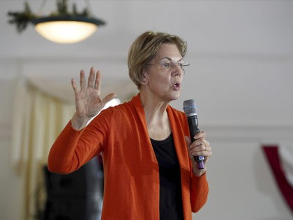 Democratic presidential candidate Sen. Elizabeth Warren, D-Mass., campaigns Saturday, Dec. 7, 2019, in Rochester, N.H. (AP Photo/Mary Schwalm)