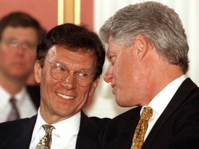 Tom Daschle and Bill Clinton (Tim Sloan / AFP / Getty)