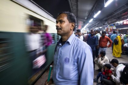 The blind stumble on Delhi's 'broken' streets