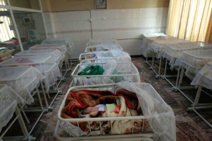 Hot weather linked to rise in early childbirth: study