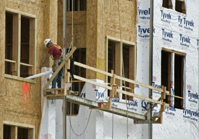 US building permits hit fresh 12-yr high; construction rises in the South