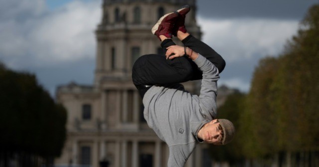 Breakdancing star Orlinski has opera in a spin - Breitbart