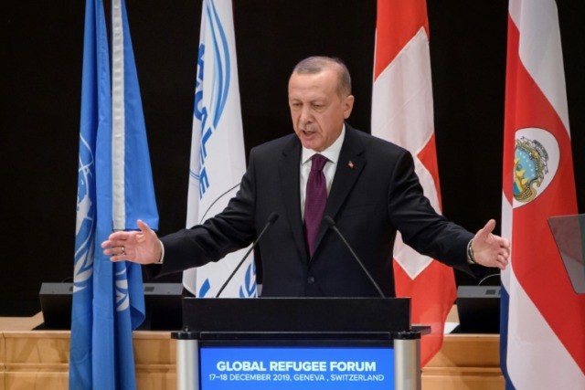 Turkey cannot handle new Syria refugee flow alone: Erdogan