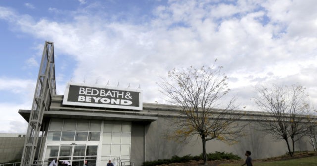 New CEO at Bed Bath & Beyond shakes up chain of command ...