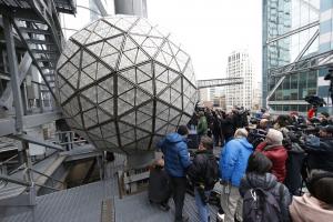 New York City gets ready for New Year's Eve ball drop