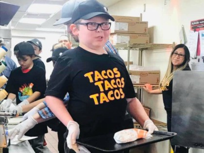 David Turner, an eight-year-old, from Louisville, Kentucky, battling brain cancer landed an "honorary job" as a Taco Bell employee for a day.