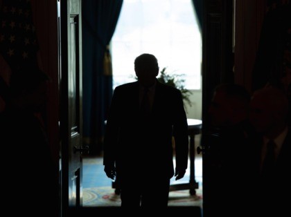 Donald Trump silhouette (Saul Loeb / AFP / Getty)