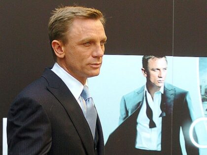 Daniel Craig during "Casino Royale" Photocall - Madrid at Santo Mauro Hotel in Madrid, Spa