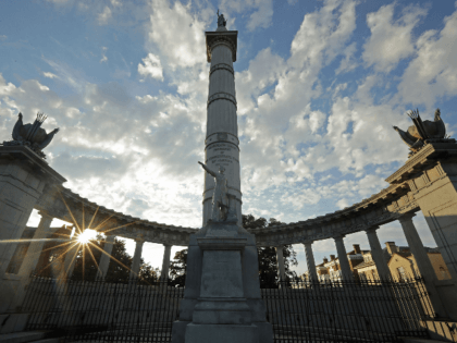 A statue of Confederate President Jefferson Davis, unveild in 1907, stands in the middle of Monument Avenue August 23, 2017 in Richmond, Virginia. Richmond Mayor Levar Stoney's Monument Avenue Commission -- composed of academics, historians and community leaders --will include an examination of the removal or relocation of some or …