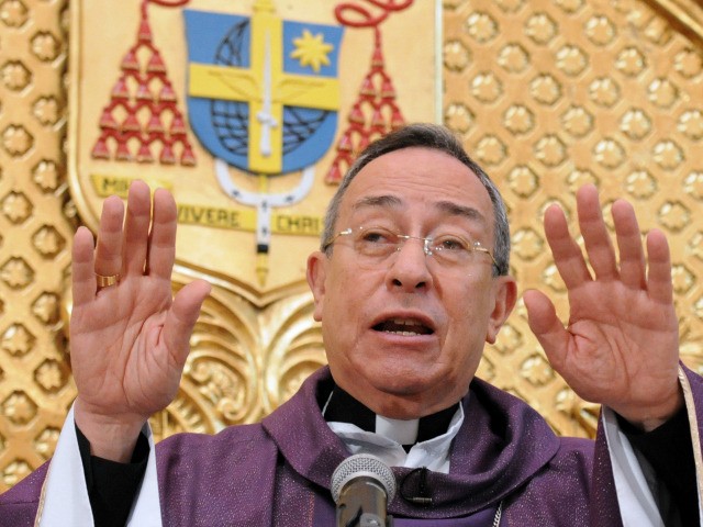 Honduran Cardinal Oscar Andres Rodriguez gives mass at Tegucigalpa's Cathedral on February