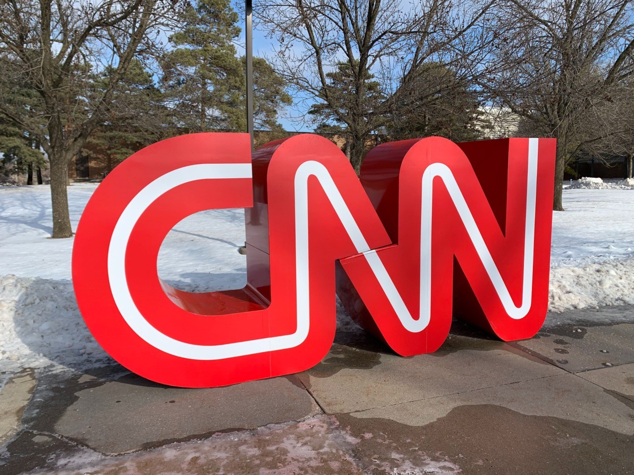 Fact Check: CNN's Abby Phillip Parrots Elizabeth Warren's Claim About Bernie Sanders and Women | Breitbart