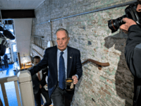 RICHMOND, VA - JANUARY 07: Democratic presidential candidate, former New York City mayor Michael Bloomberg visits Ironclad Coffee Roasters with Richmond Mayor Lavar Stoney on January 7, 2020 in Richmond, Virginia. Bloomberg will also meet with former Virginia Governor Terry McAuliffe. (Photo by Zach Gibson/Getty Images)