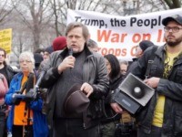 Anti-War Protester: ‘Unacceptable’ for Elizabeth Warren to Call Soleimani ‘A Bad Guy’