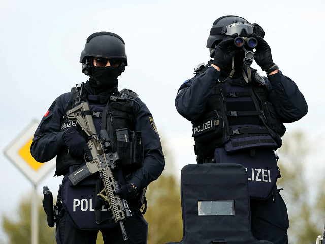 Germany Arrests 4 Islamic State Suspects Planning Attack on U.S. ...