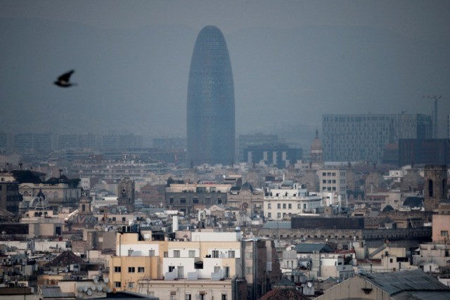 Barcelona has banned older more polluting cars and is mulling the idea of a congestion charge as well Barcelona bans older, most polluting cars