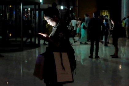 Popular Mideast app accused of spying back on Google Play