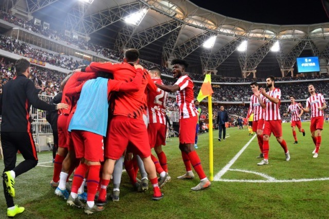 Atletico stun Barca to set up all-Madrid Super Cup final