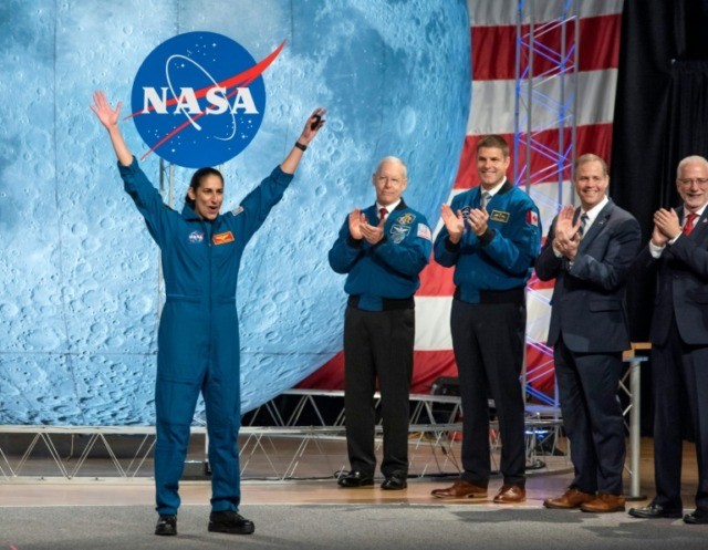 'Space unites us': First Iranian-American astronaut reaches for stars