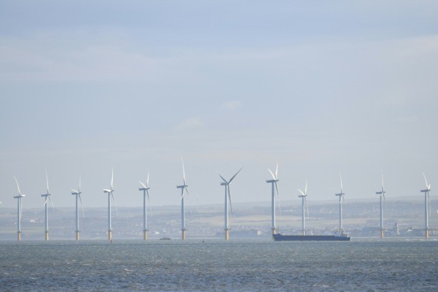 UK looks to offshore wind for green energy transition