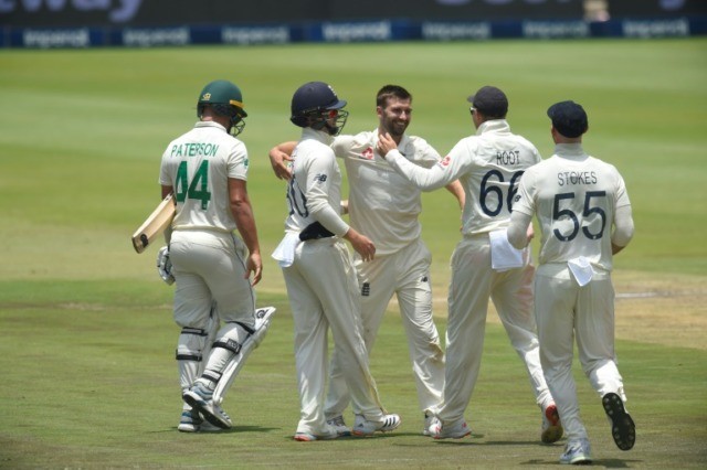 England lead by 217 runs as Wood ends South African resistance