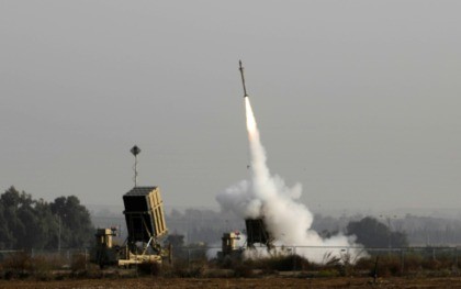 Israel strikes Hamas targets after new Gaza rocket fire