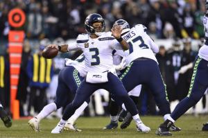 NFL playoffs: Seahawks beat banged-up Eagles, reach divisional round