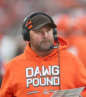 Giants to hire ex-Browns HC Freddie Kitchens as tight ends coach