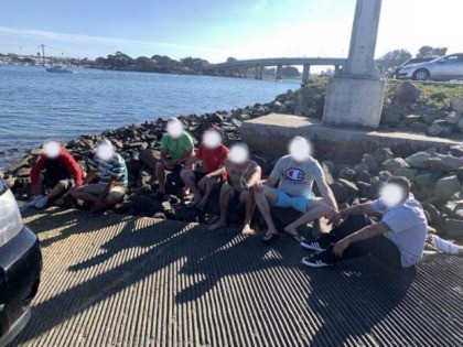 San Diego Sector Border Patrol agents arrest nine Mexican nationals and six human smuggler