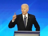 MANCHESTER, NEW HAMPSHIRE - FEBRUARY 07: (L-R) Democratic presidential candidates Sen. Elizabeth Warren (D-MA) and former Vice President Joe Biden participate in the Democratic presidential primary debate in the Sullivan Arena at St. Anselm College on February 07, 2020 in Manchester, New Hampshire. Seven candidates qualified for the second Democratic …