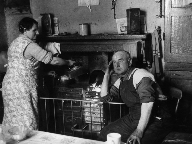 10th December 1955: A couple at home in Eastwood, the Nottinghamshire coal mining village