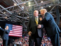 Reports: Donald Trump Inviting Rush Limbaugh to State of the Union