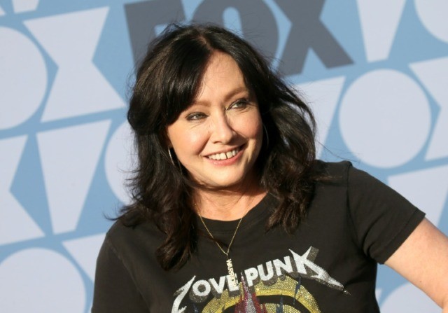 '90210' star Shannen Doherty suffers cancer relapse