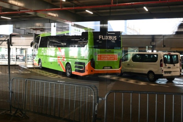 Bus passengers from Italy blocked in France in coronavirus scare