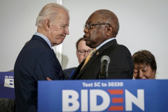 Key endorsement from black lawmaker boosts Biden's South Carolina hopes