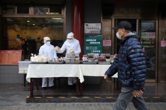 European, Tokyo stocks slump as virus takes hold outside China