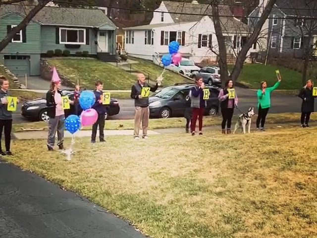 VIDEO: Family of 95-Year-Old Sings ‘Happy Birthday’ from Her Front Yard